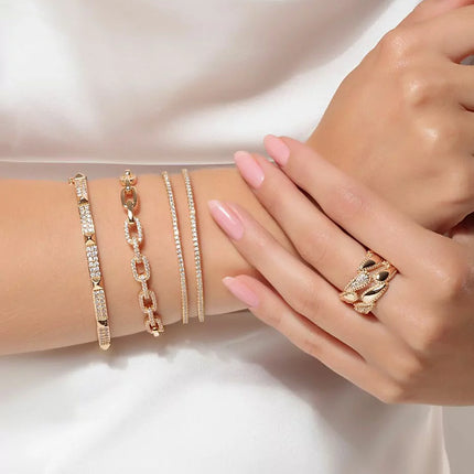 Spike bracelet zirconia