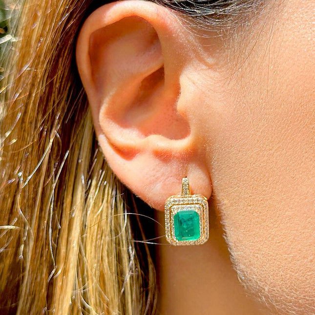 Square emerald earrings
