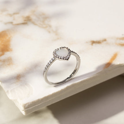 Mother pearls heart ring
