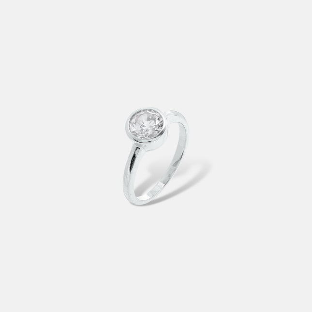 Sterling silver solitary ring