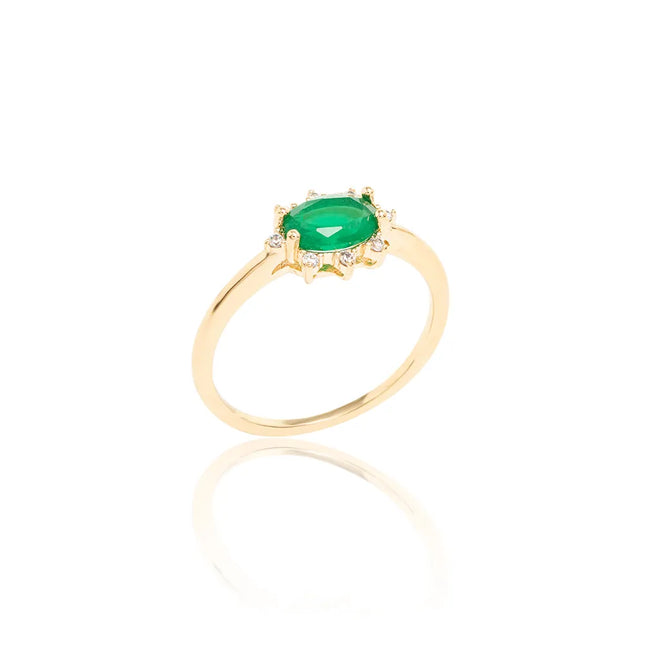 Oval fusion emerald ring