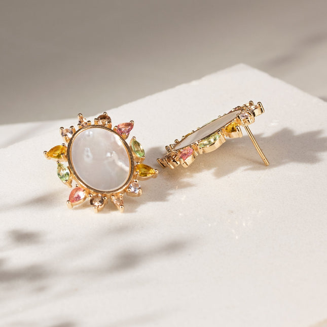 Mother of pearls colourful ring