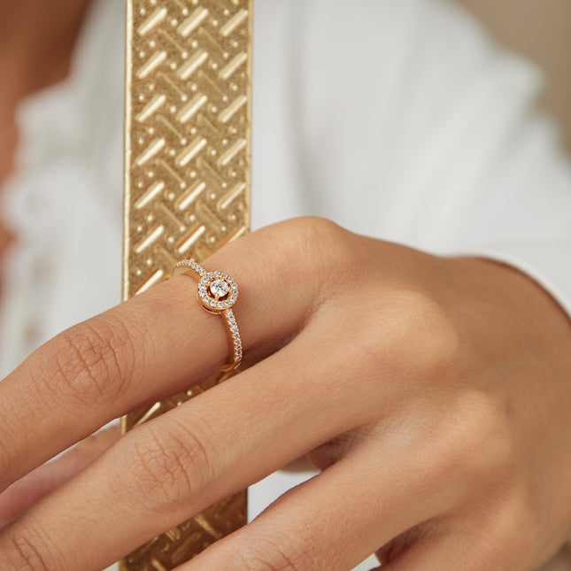 Solitaire zirconia ring