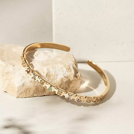 Colourful crystals bracelet