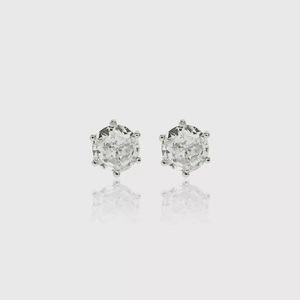 Solitaire stud earring