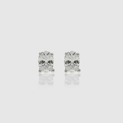 Solitaire stud oval earrings