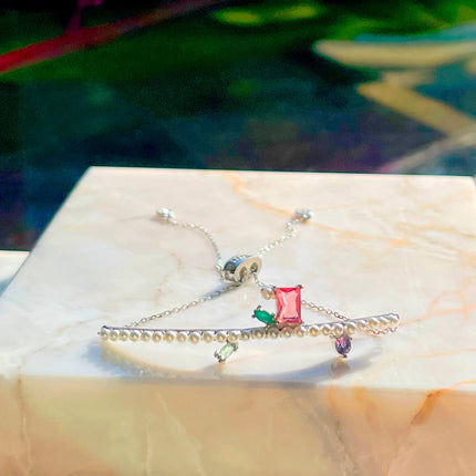 Adjustable Pearls and Crystals Bracelet