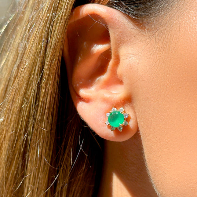 Embroidery emerald crystal earrings