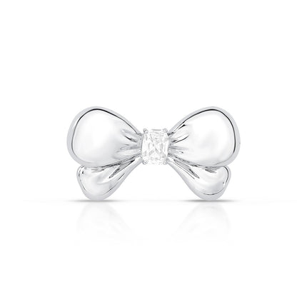 Lace brooch