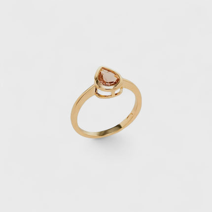 Drop crystal ring