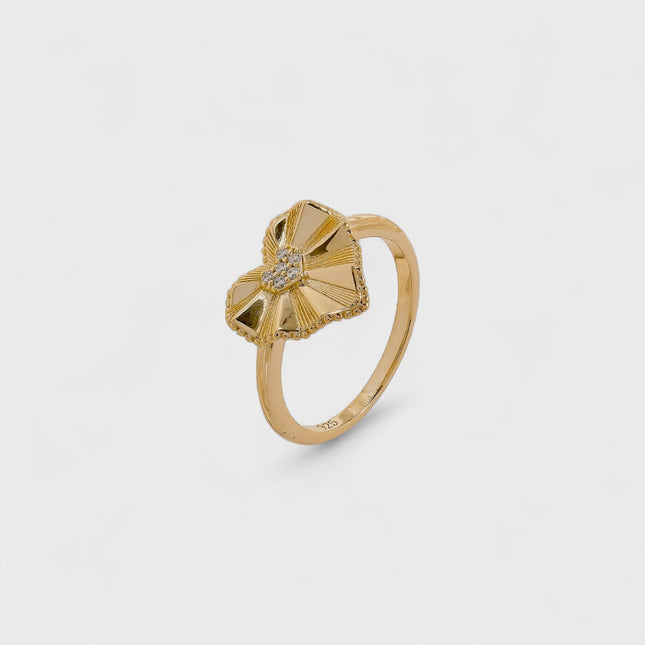Sterling silve heart zirconia ring