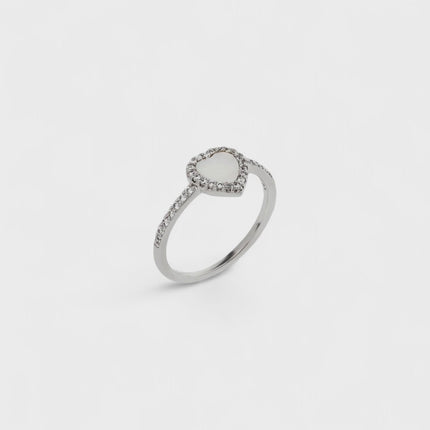 Mother pearls heart ring