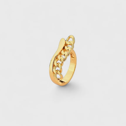 Details gold ring
