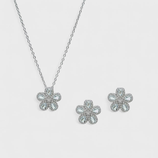 Sterling silver flower aquamarine crystal set