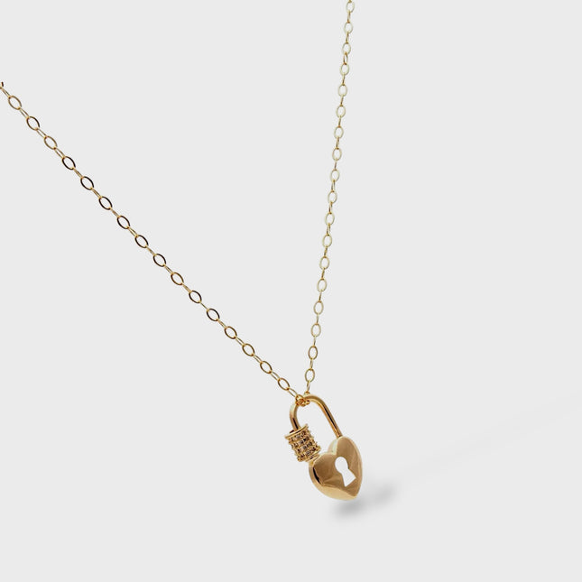 Padlock zirconia necklace