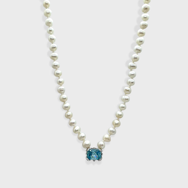 Freshwater pearl necklace