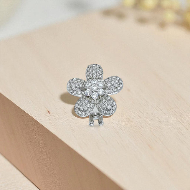 Flower zirconia charm