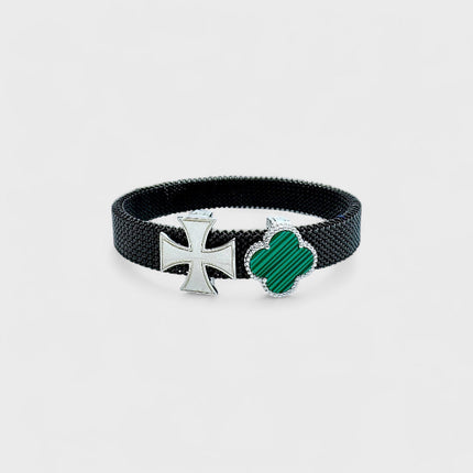 Cross plane charm