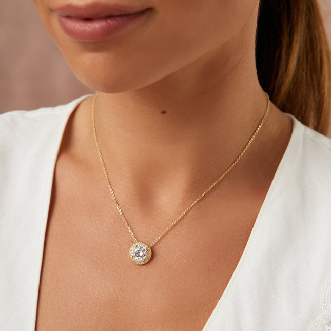 Solitary zirconia studded set